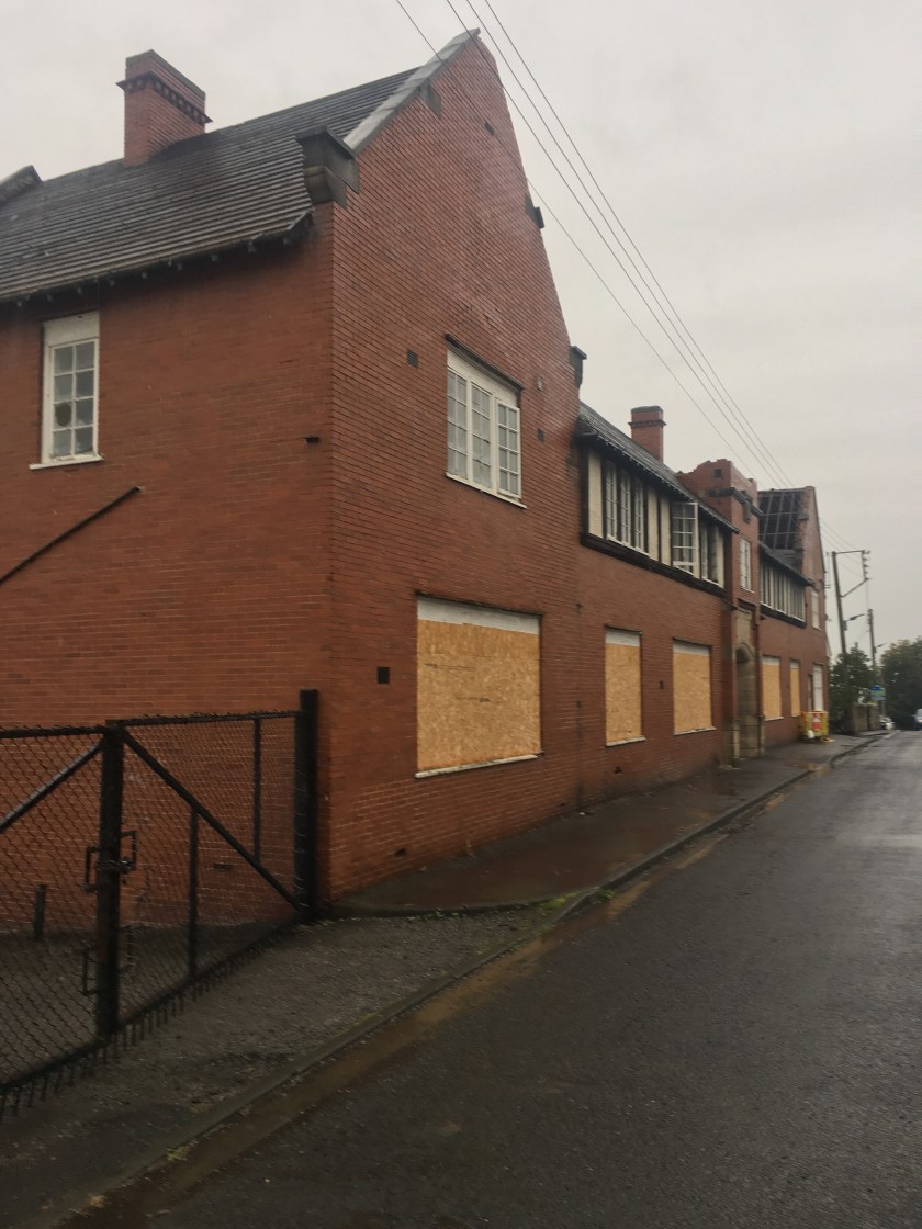 19E689B5-FEE2-4CAF-873D-17B4A381CC9B